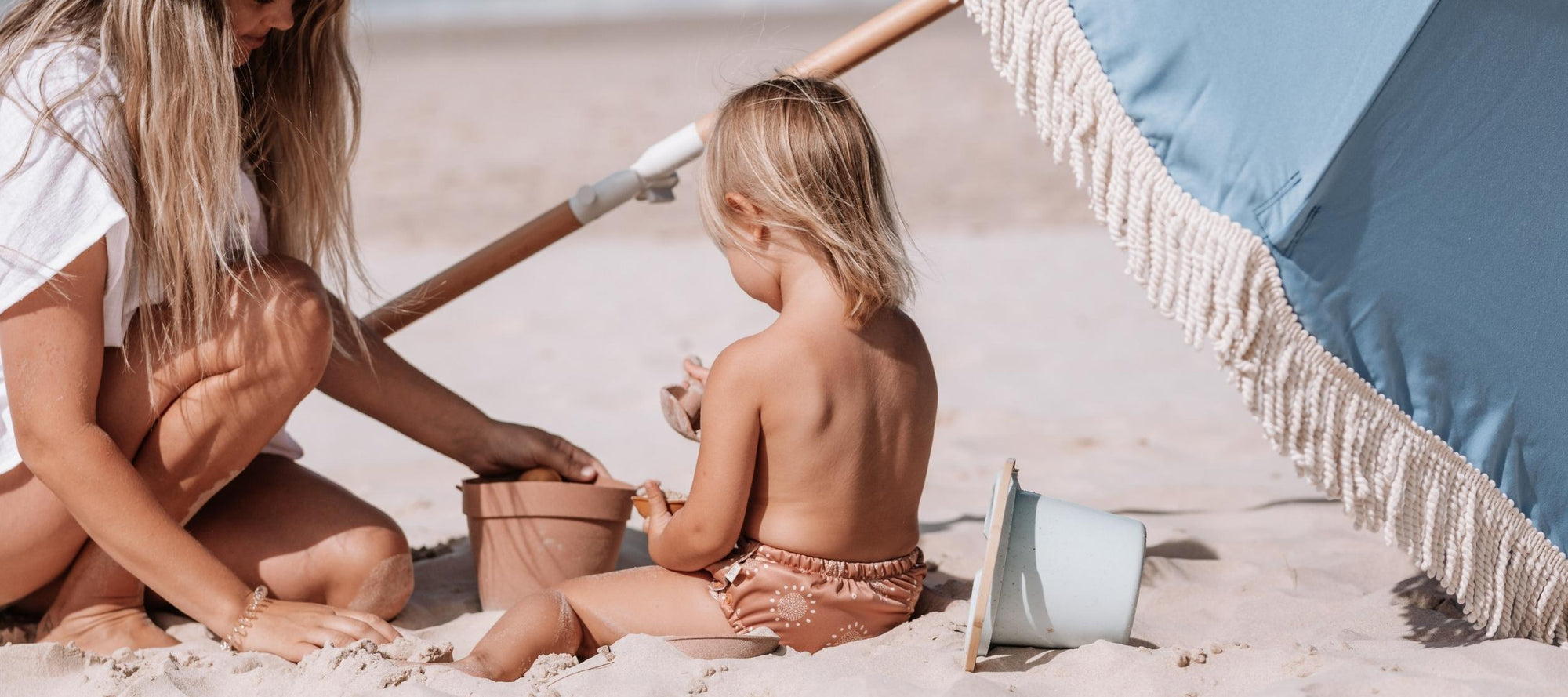 Baby beach day packing list
